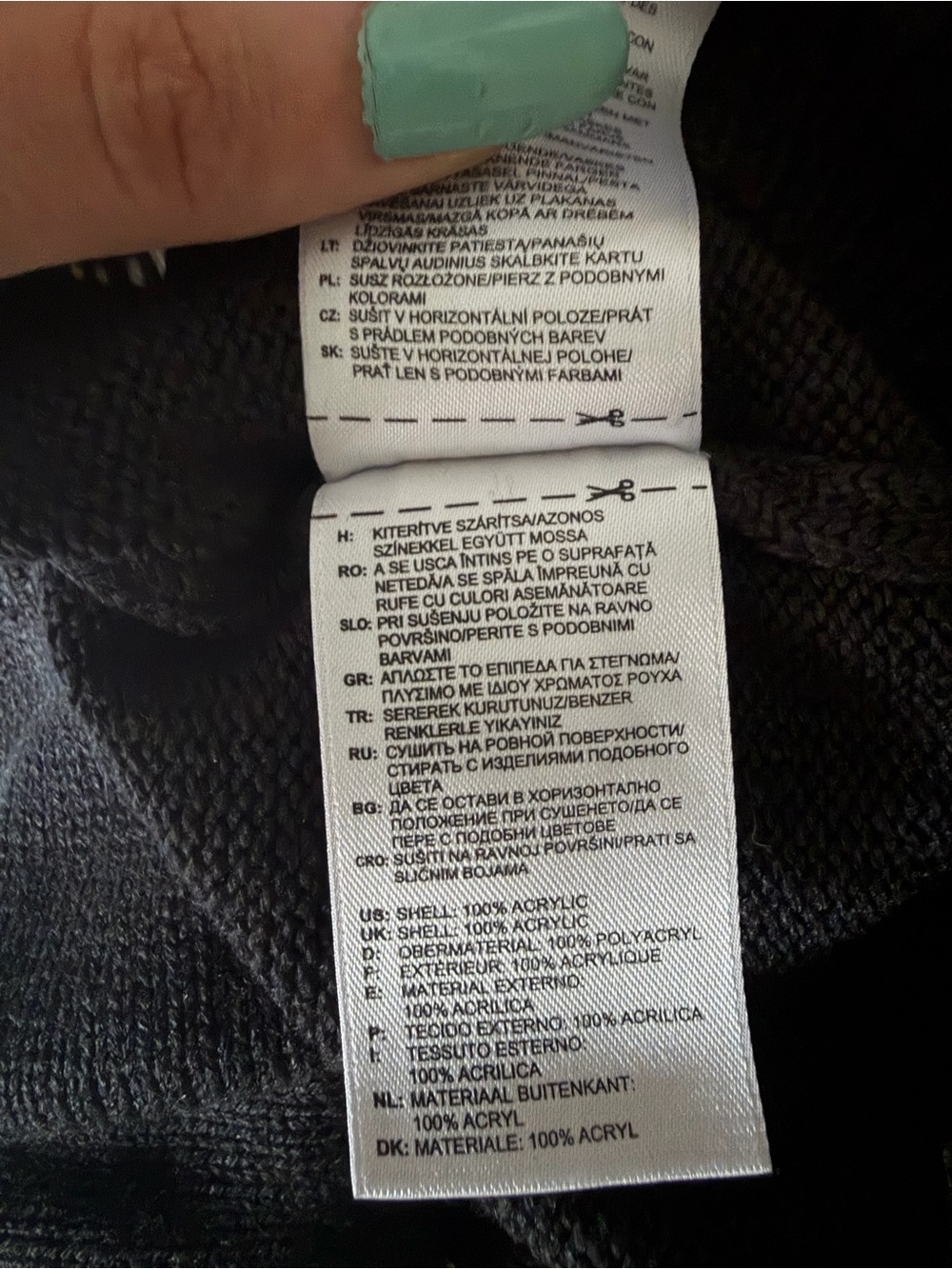 Adidas NEO Black Star-Print Sweater - Picture 13 of 13